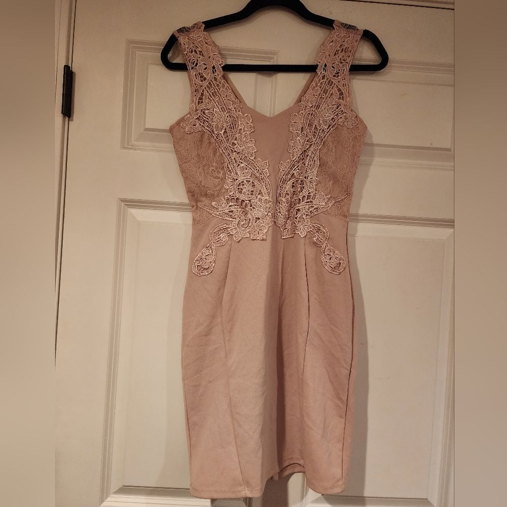 Haute Monde beige lace detail bodycon mini dress S